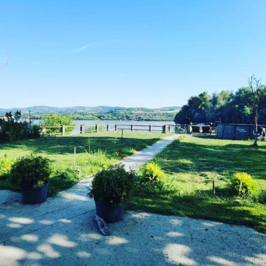 Captain'S House By The Danube River Cerevic Esterno foto